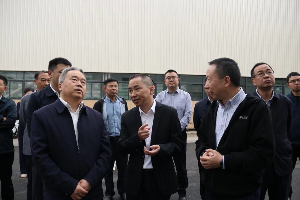 遂寧市政協蒞臨天馬調研企業生產經營情況(圖1) 遂寧市政協蒞臨天馬調研企業生產經營情況(圖1)