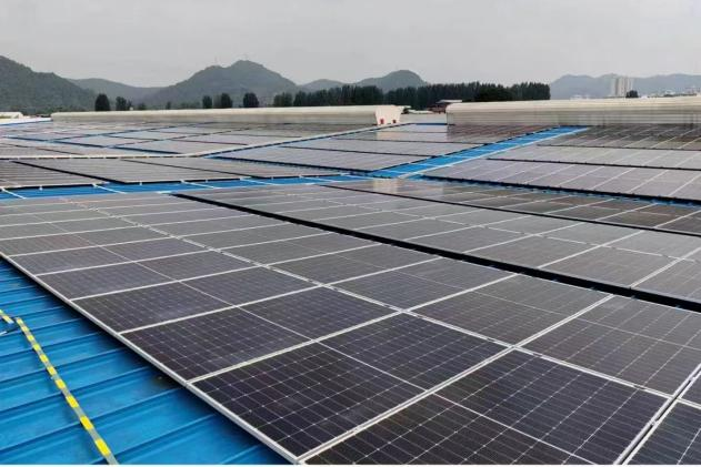 四川天馬屋頂分布式光伏項(xiàng)目正式發(fā)電并網(wǎng)(圖5) 四川天馬屋頂分布式光伏項(xiàng)目正式發(fā)電并網(wǎng)(圖5)
